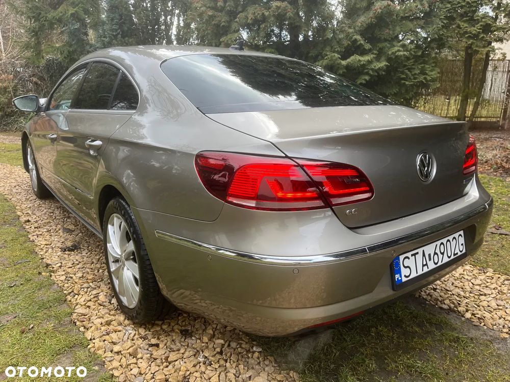 Volkswagen Passat CC - 2