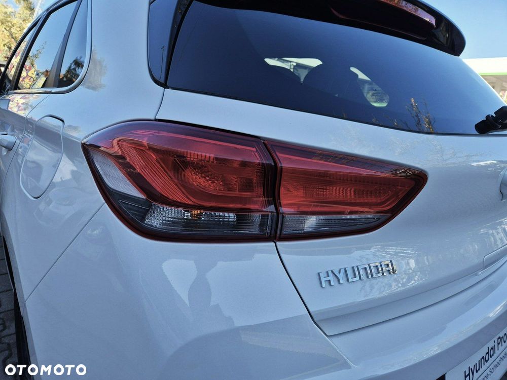 Hyundai i30 - 32