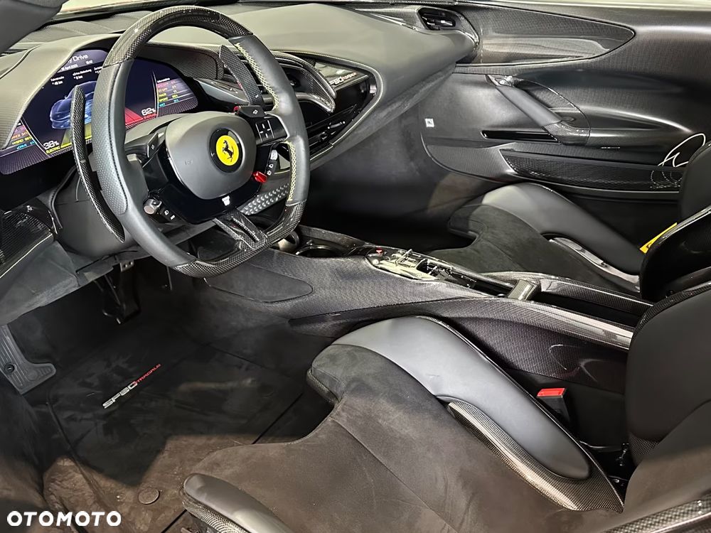 Ferrari SF90 Stradale - 7