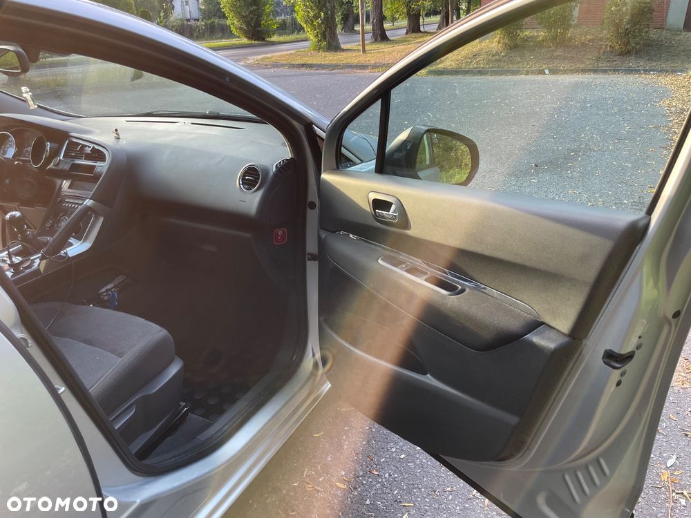 Peugeot 3008 - 12