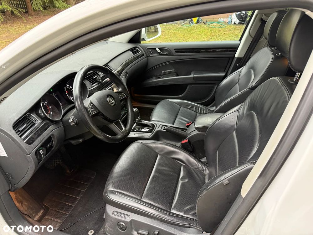 Skoda Superb 2.0 TSI L&K DSG - 11