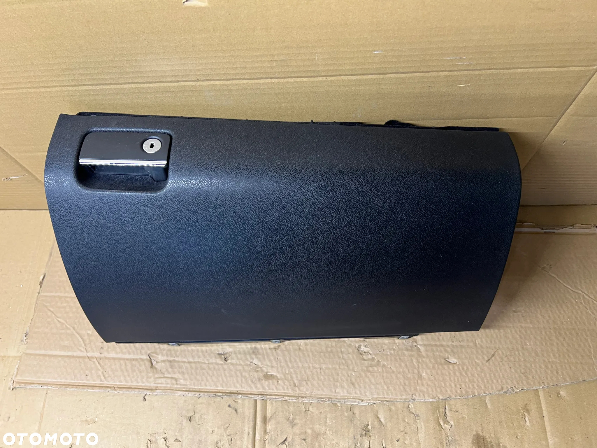 Schowek pasażera Mercedes ML W164 Europa A1646890139 - 2