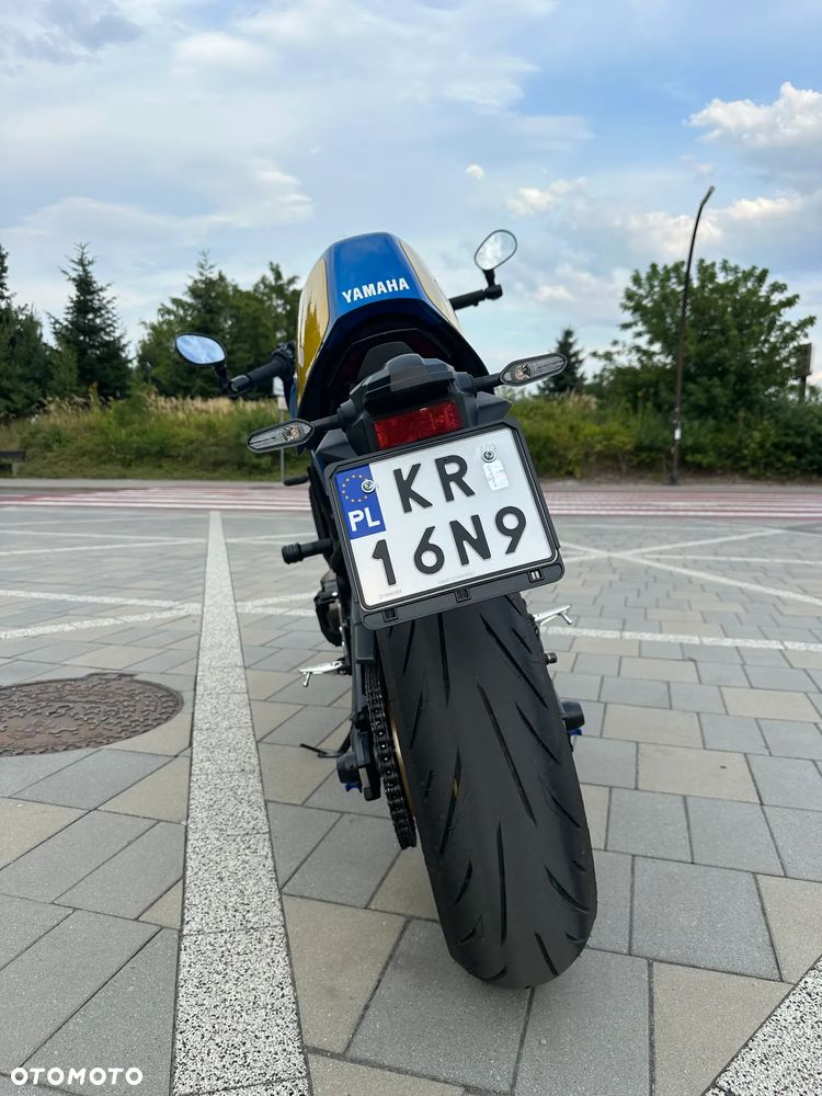 Yamaha XSR - 8