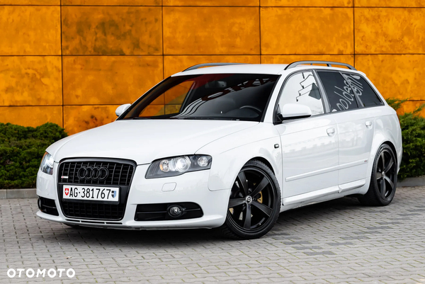 Audi A4 Avant 2.0 TDI DPF quattro S line Sportpaket (plus)