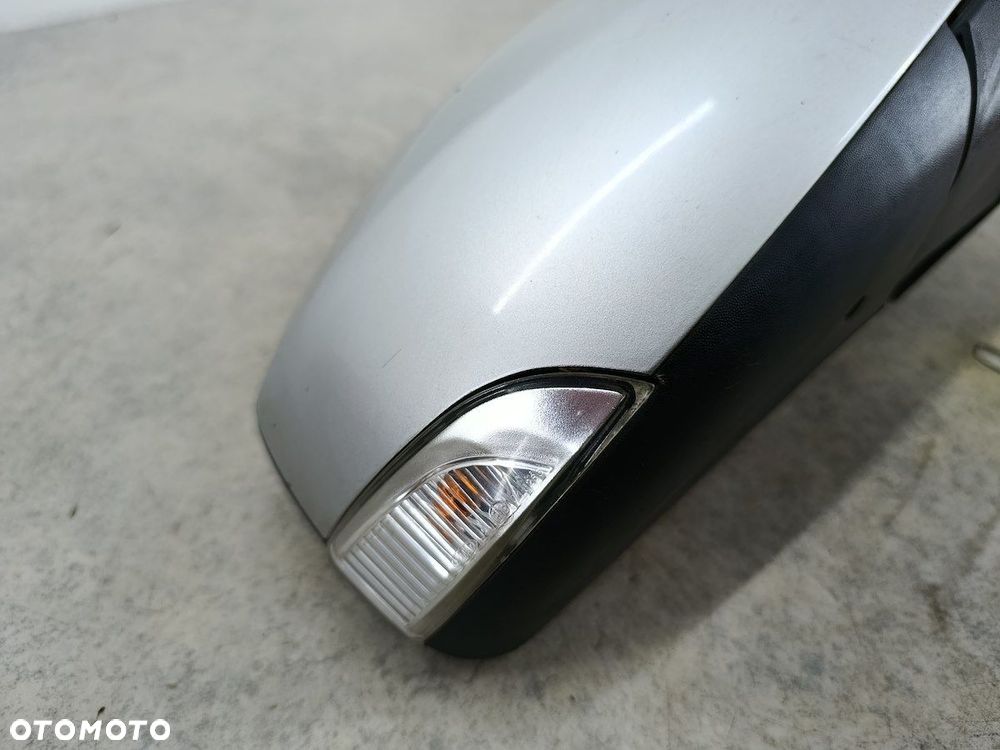 LUSTERKO PRAWE RENAULT LAGUNA III TED69 - 5