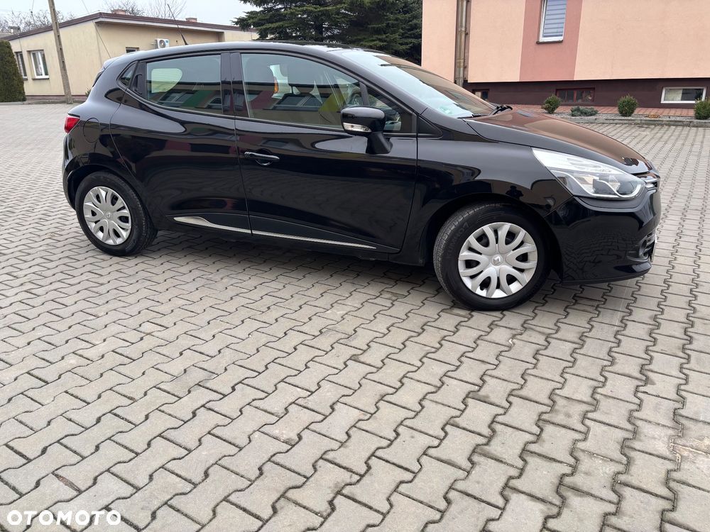 Renault Clio dCi 90 Dynamique - 9