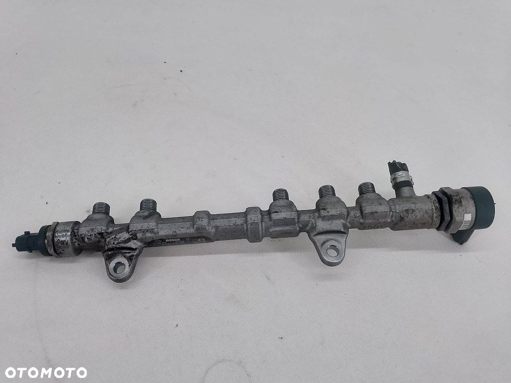 LISTWA WTRYSKOWA FIAT GRANDE PUNTO 55232383 0445214194 1.3 JTD - 4