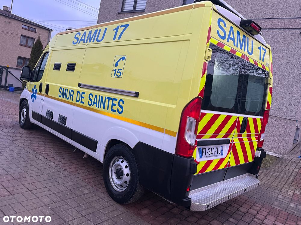 Fiat Ducato Ambulans Karetka Camper Maxxi FULLL XXXXL - 9