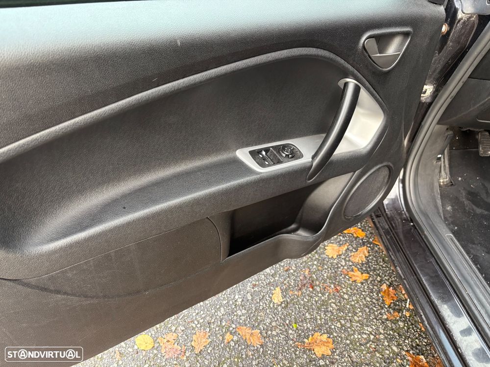 Alfa Romeo MiTo 1.3 JTDM - 11