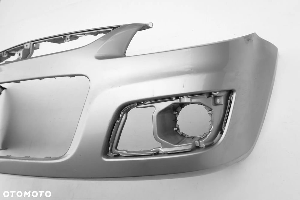 SUZUKI SX4 Lift 2009 - zderzak przód SX-4 bez otworów na listwy ORYGINAŁ OE - 14