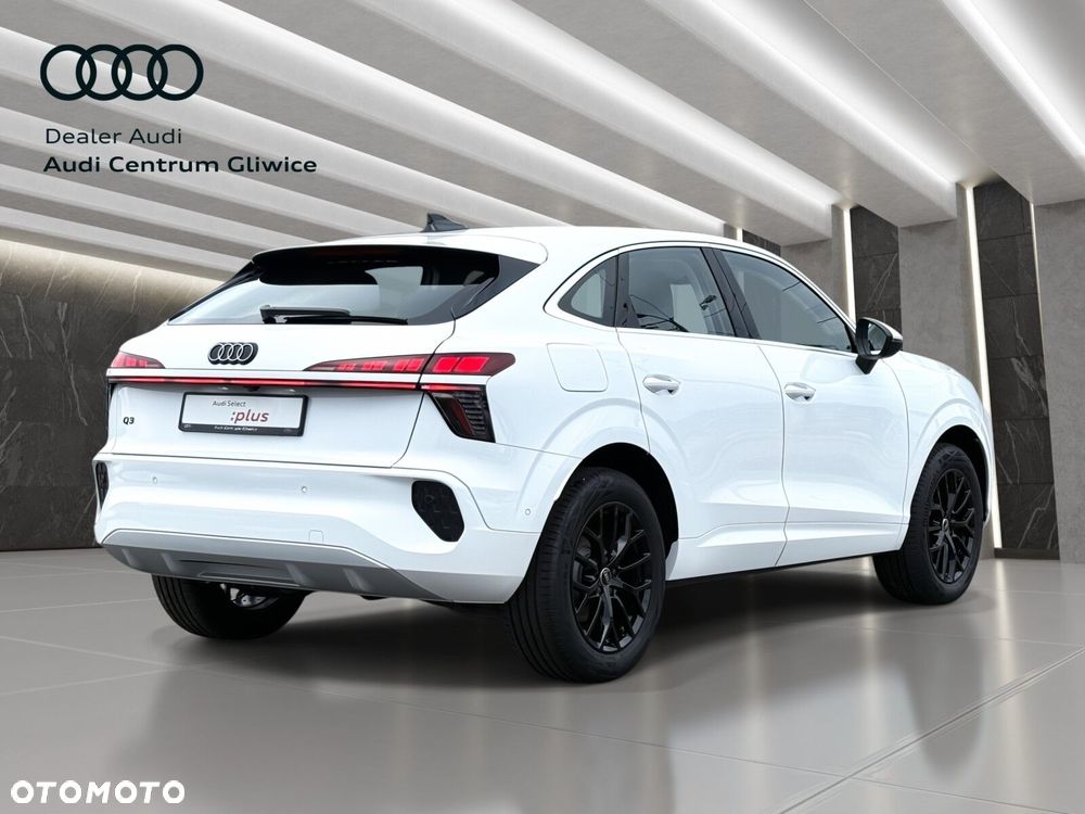 Audi Q3 Sportback - 7