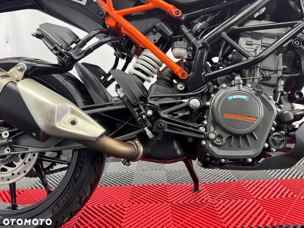 KTM Duke - 39