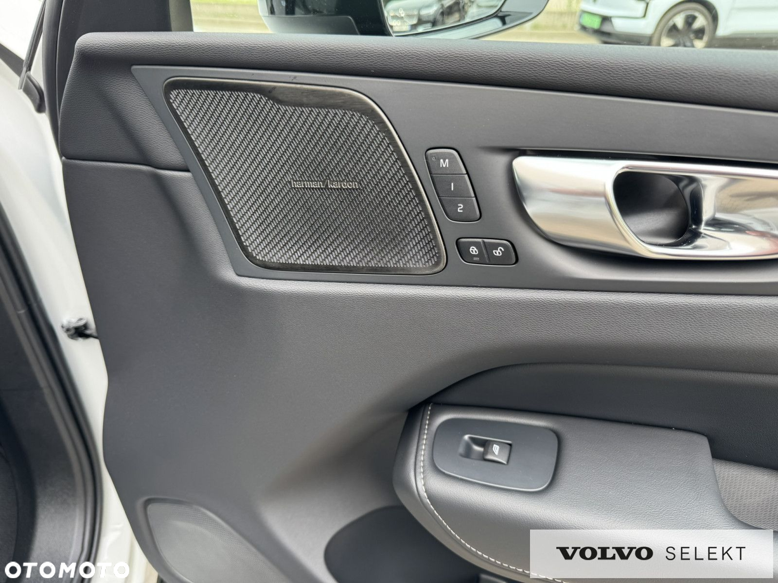 Volvo XC 60 - 32