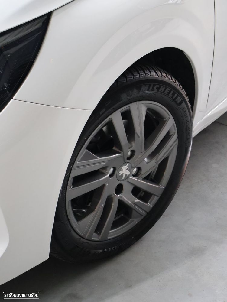Peugeot 208 PureTech 100 Style - 14