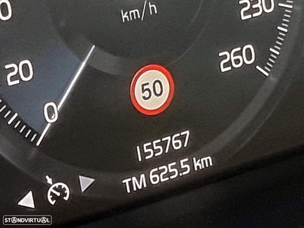 Volvo XC 40 2.0 D3 Momentum - 7