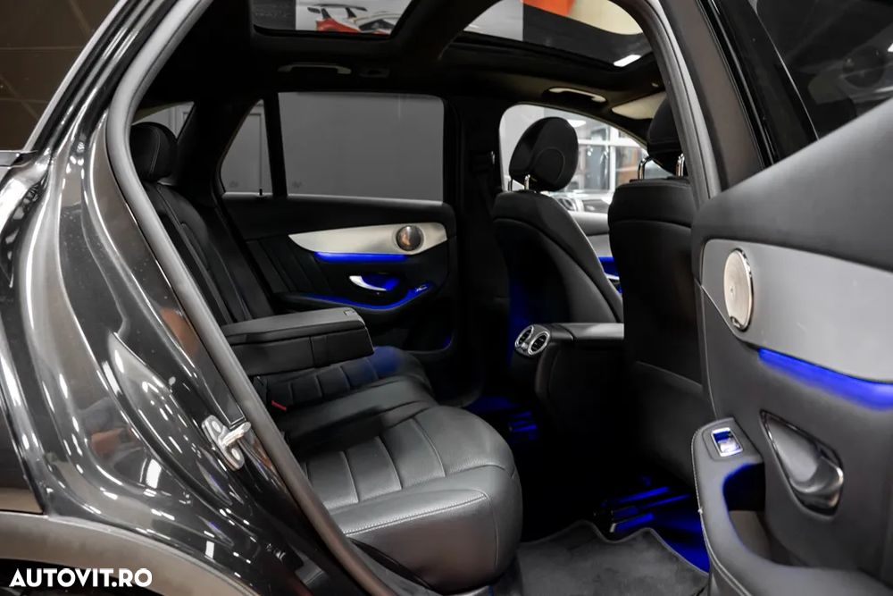 Mercedes-Benz GLC 220 d 4Matic 9G-TRONIC AMG Line - 35