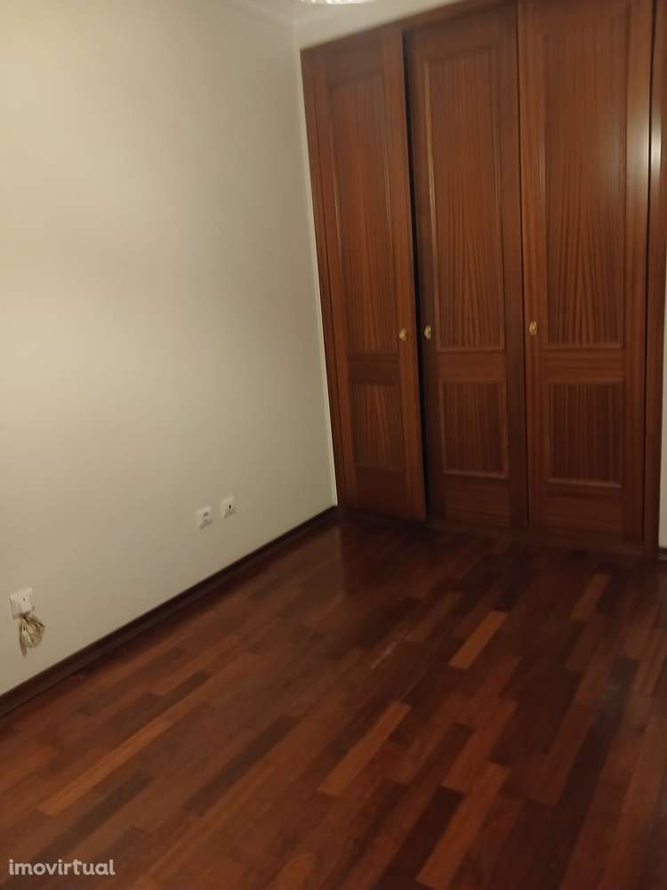 Apartamento T2 com garagem em Aveiro - Grande imagem: 5/6