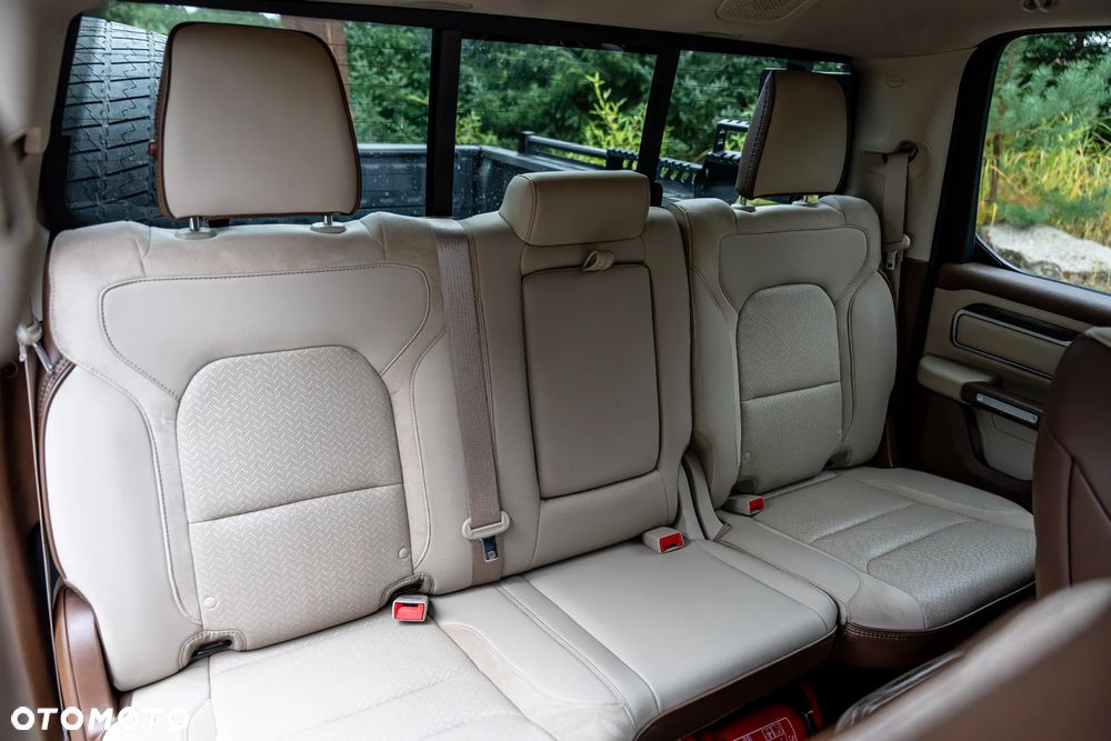 RAM 1500 5.7 Crew Cab Laramie - 40