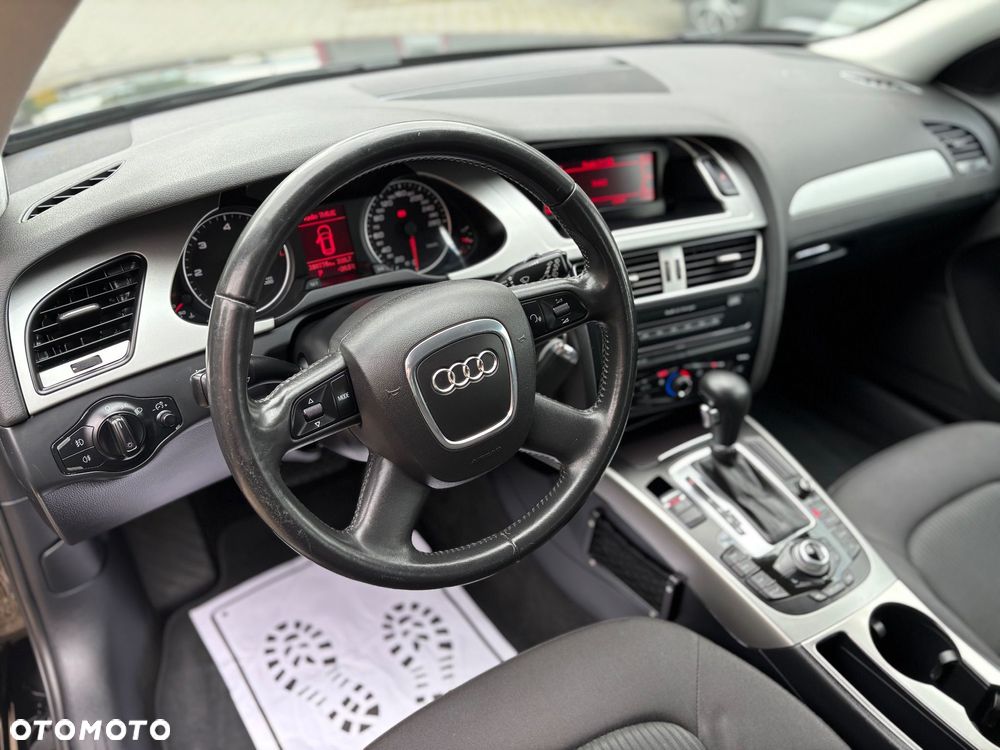 Audi A4 Avant 2.0 TDI DPF multitronic Ambiente - 17