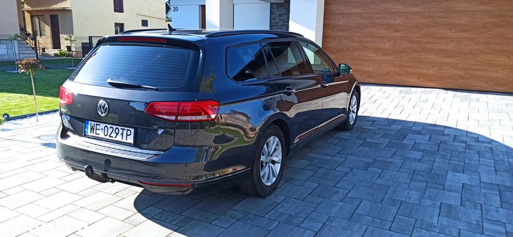 Volkswagen Passat 2.0 TDI SCR Comfortline - 3
