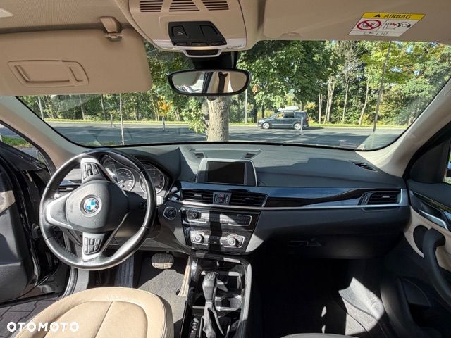 BMW X1 - 11