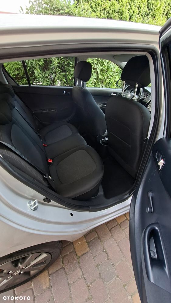 Hyundai i20 1.25 Style - 14