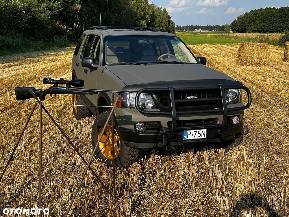Ford Explorer 4.6 - 40