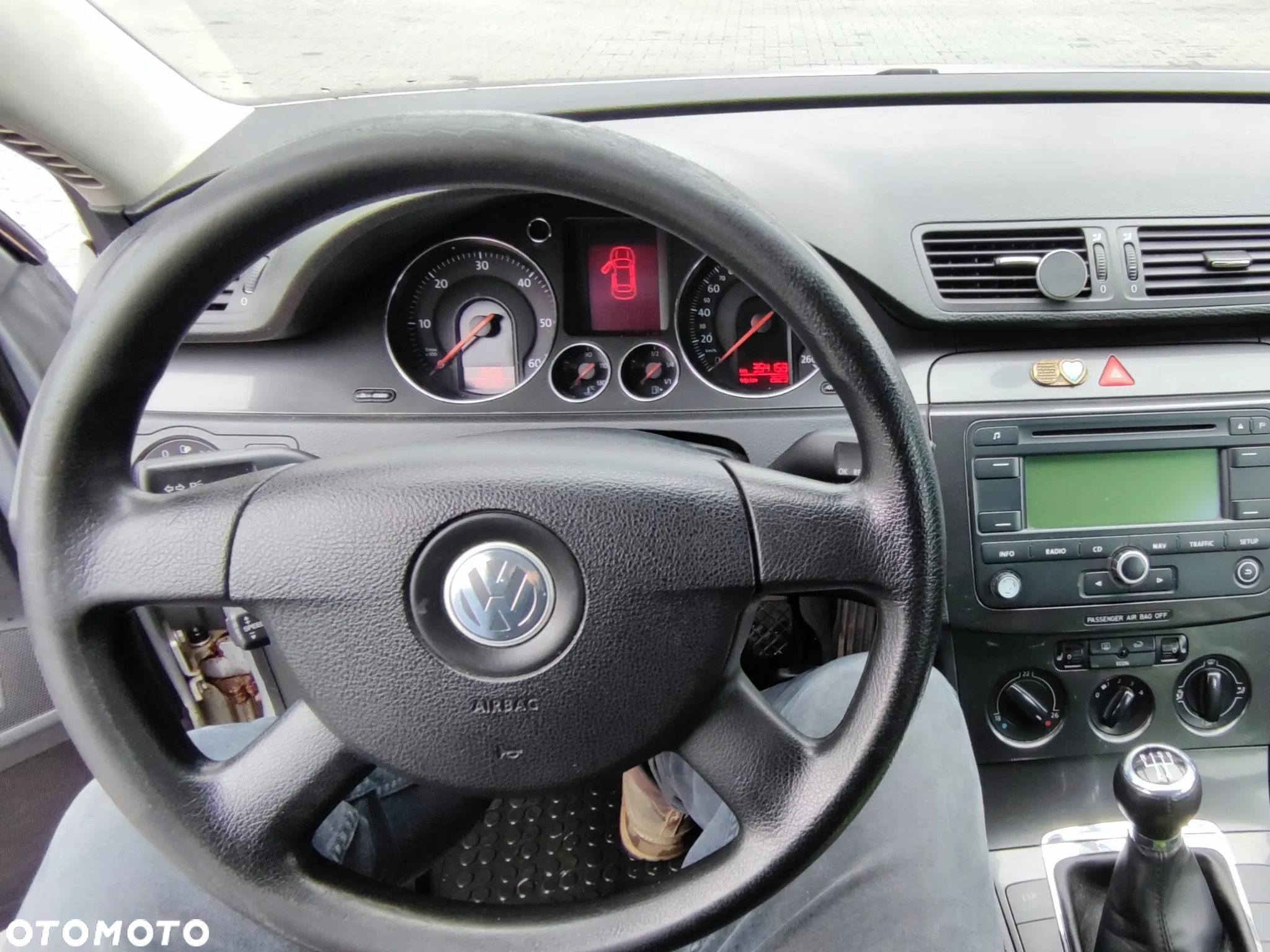 Volkswagen Passat 1.9 TDI Trendline - 9