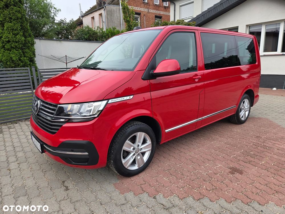 Volkswagen Multivan - 1