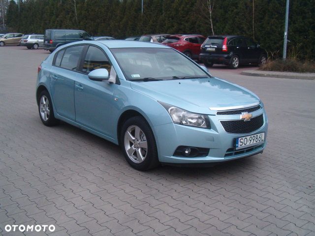 Chevrolet Cruze - 3