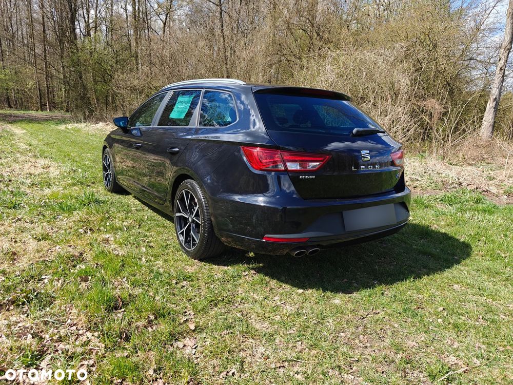 Seat Leon 2.0 TDI DPF DSG FR - 24