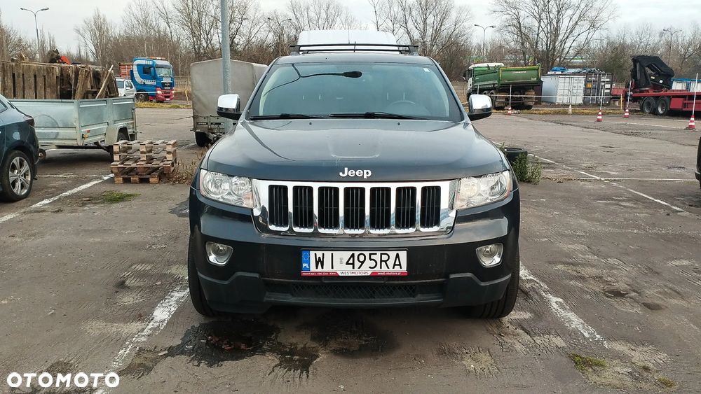 Jeep Grand Cherokee - 9