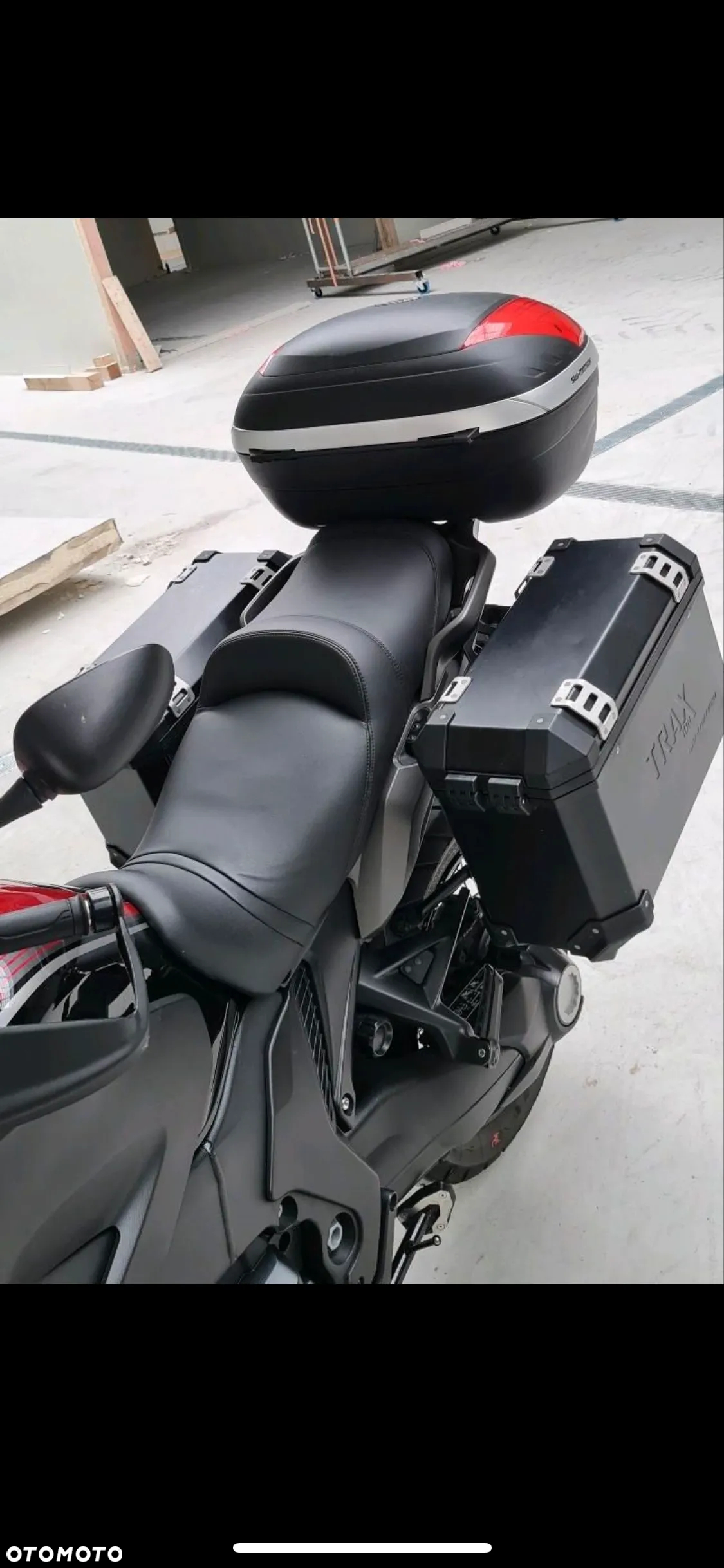 Honda VFR - 9
