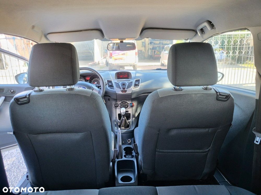 Ford Fiesta - 19