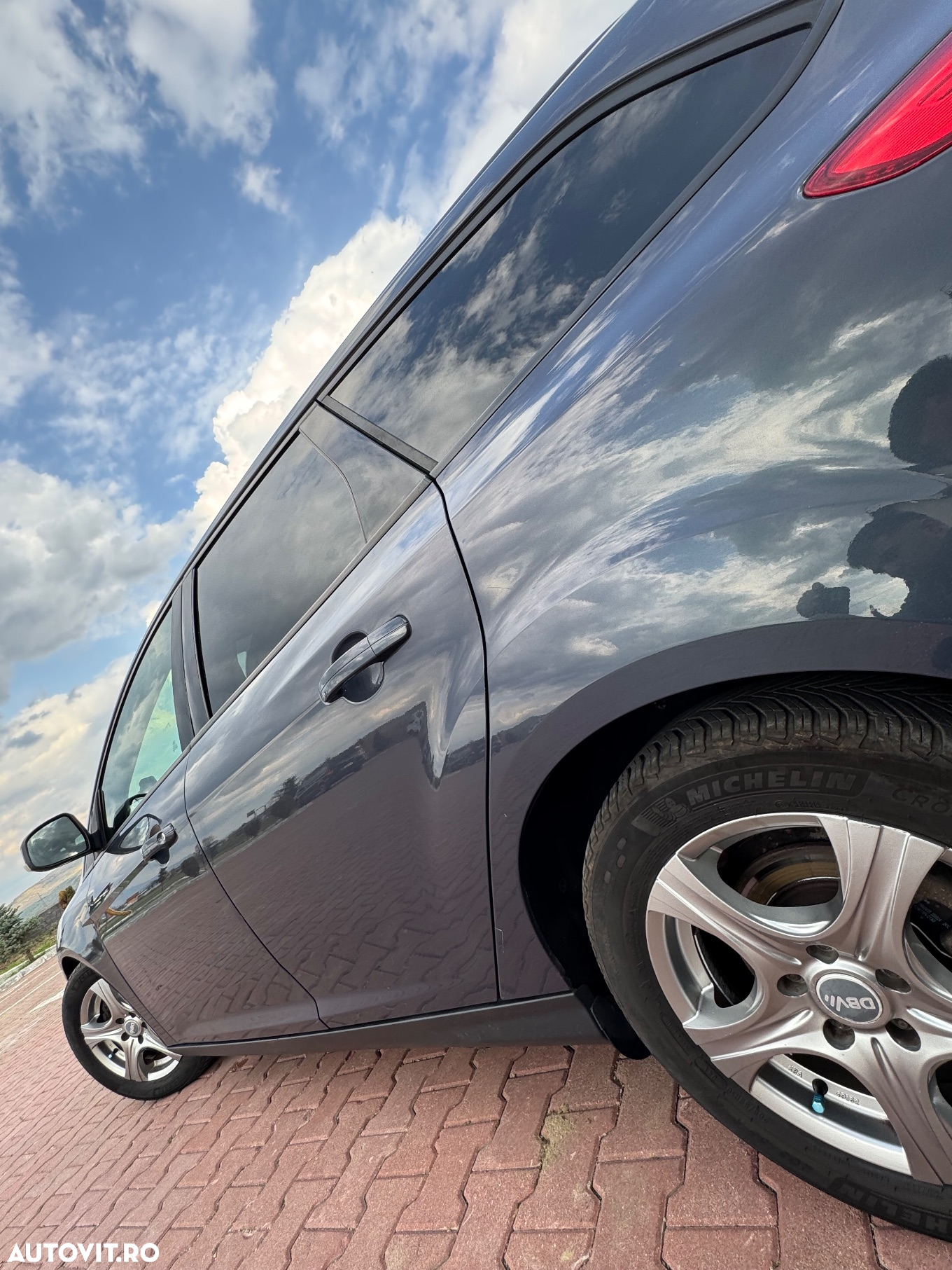 Ford Focus 1.6 TDCi DPF Start-Stopp-System Champions Edition - 13