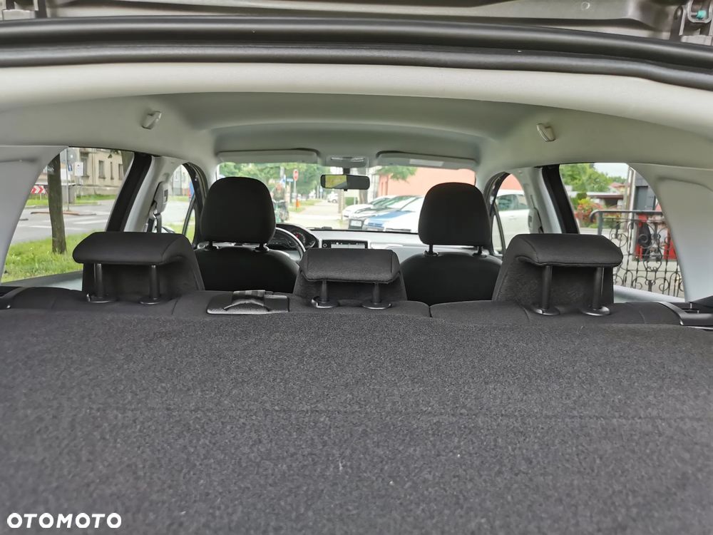 Peugeot 2008 1.2 Pure Tech Style EU6 - 13
