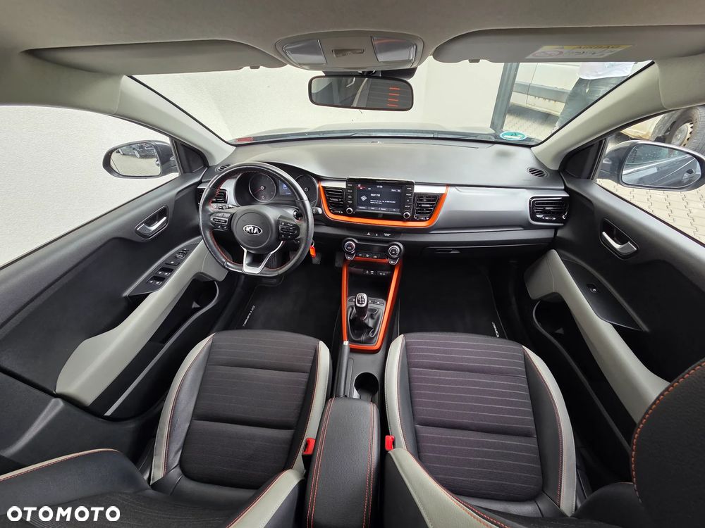 Kia Stonic - 12