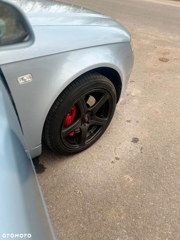 Audi A4 Limousine 1.8T - 4