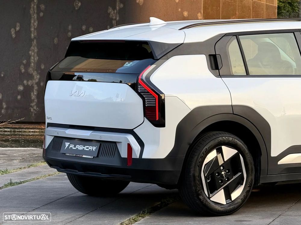 Kia EV3 81,4-kWh FWD Earth - 8