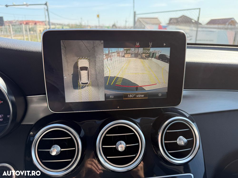 Mercedes-Benz GLC 250 d 4MATIC 9G-TRONIC AMG Line - 11