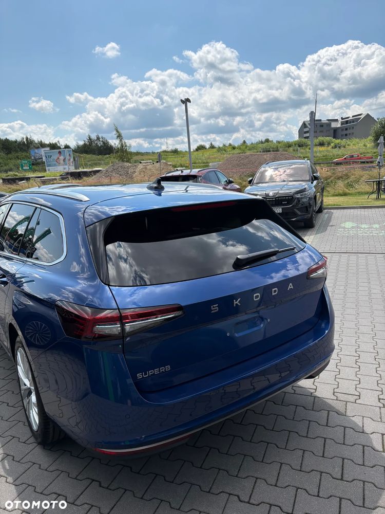Skoda Superb 2.0 TSI L&K DSG - 5