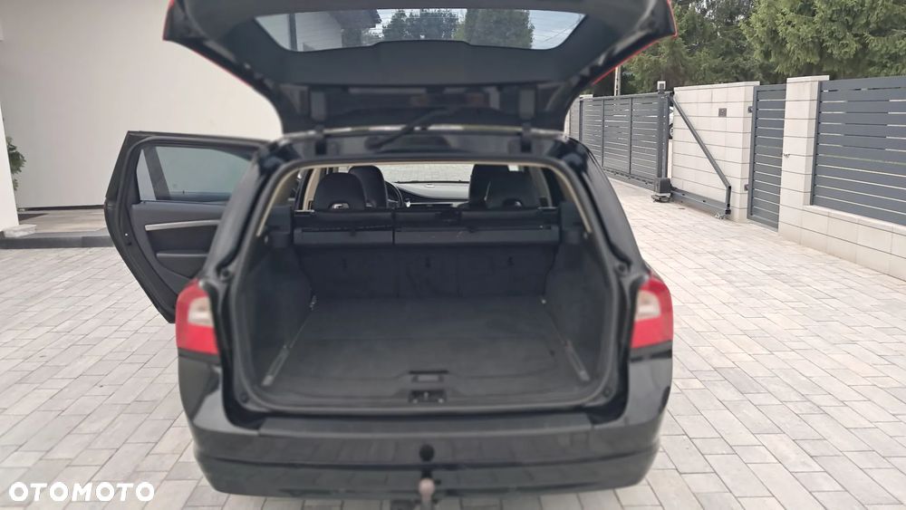Volvo V70 2.0D Summum - 9