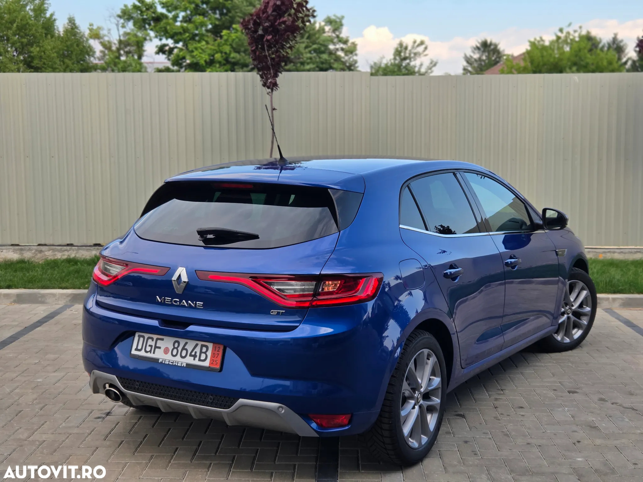 Renault Megane ENERGY TCe Zen - 9