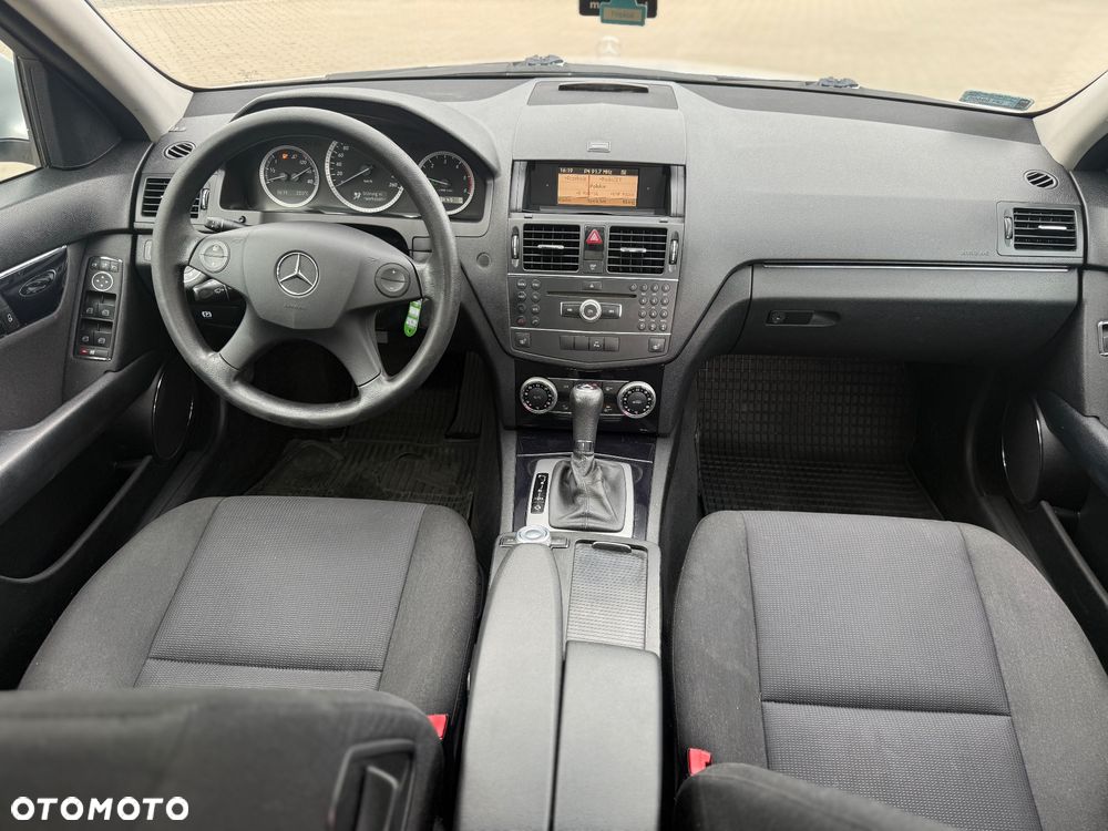 Mercedes-Benz Klasa C 200 CDI DPF Automatik Avantgarde - 18