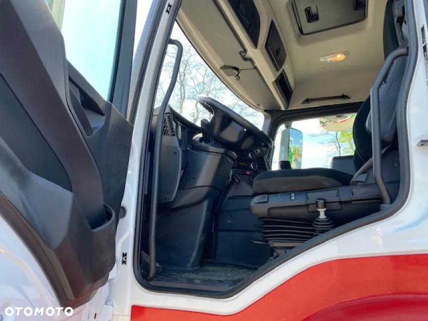 Mercedes-Benz Arocs 3243 8x4 - 21