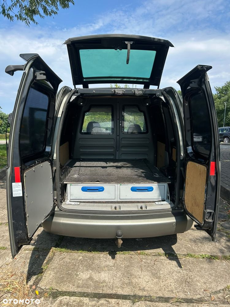 Volkswagen Caddy - 8