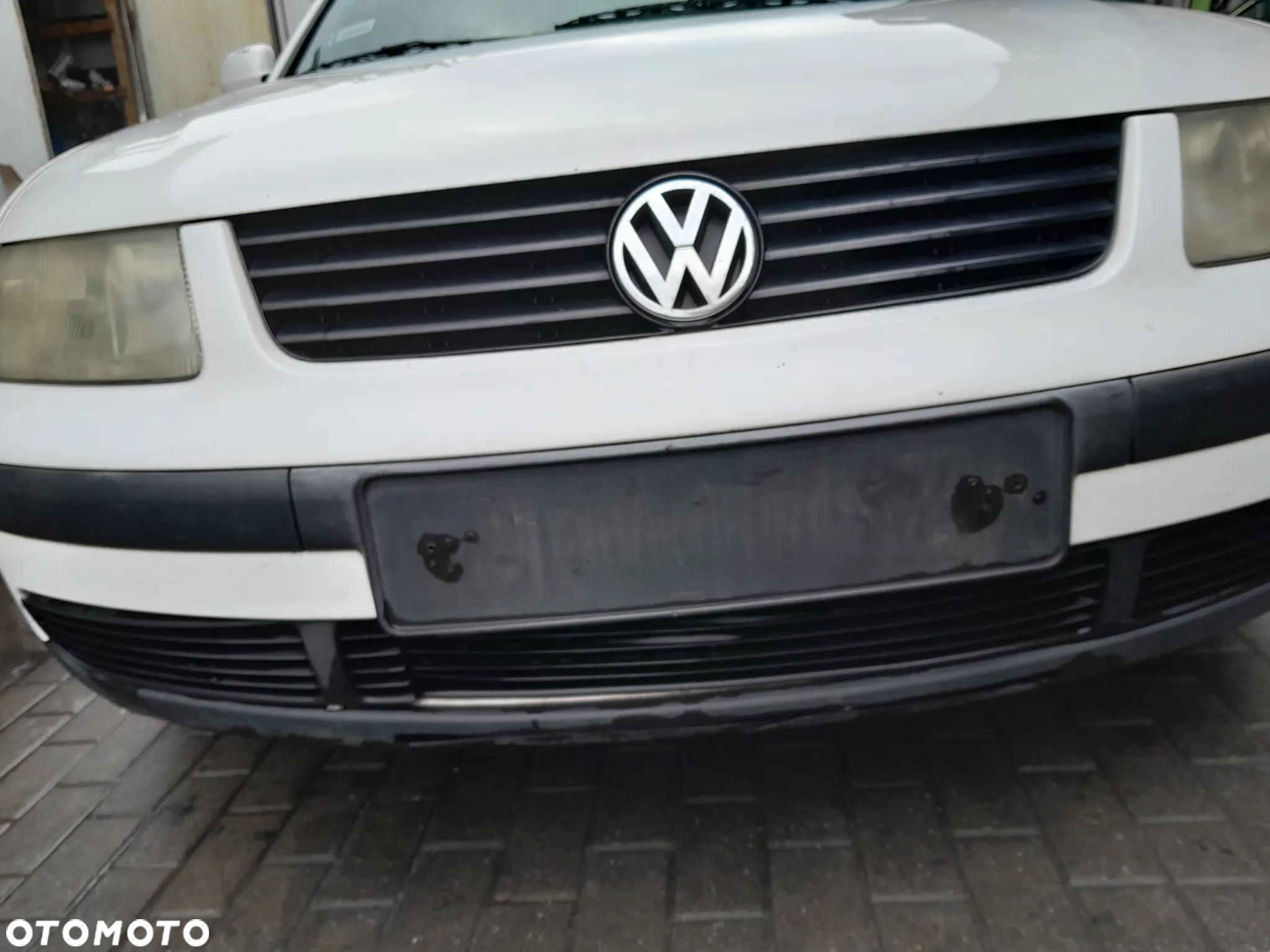 VW PASSAT B5 ZDERZAK PRZEDNI PRZÓD KOLOR: LB9A - 4