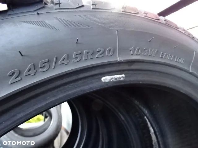 245/45/R20 103W Extra loud Unigrip Lateral Force 4S - 11