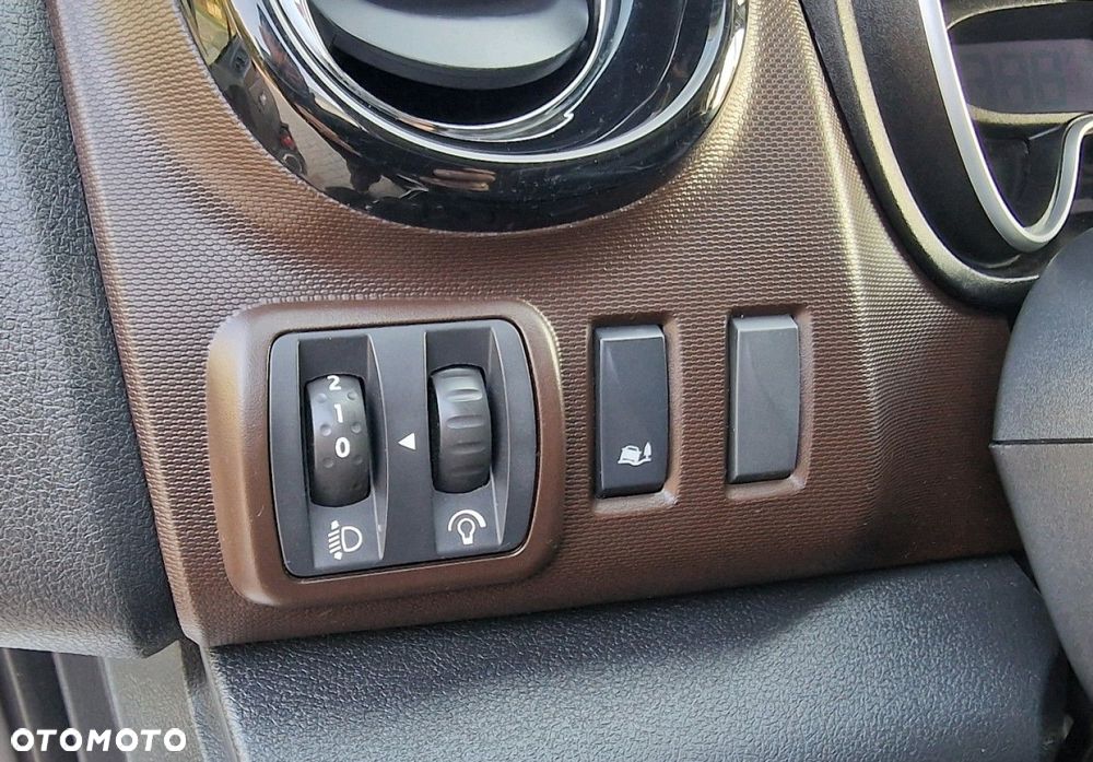 Renault Trafic - 11