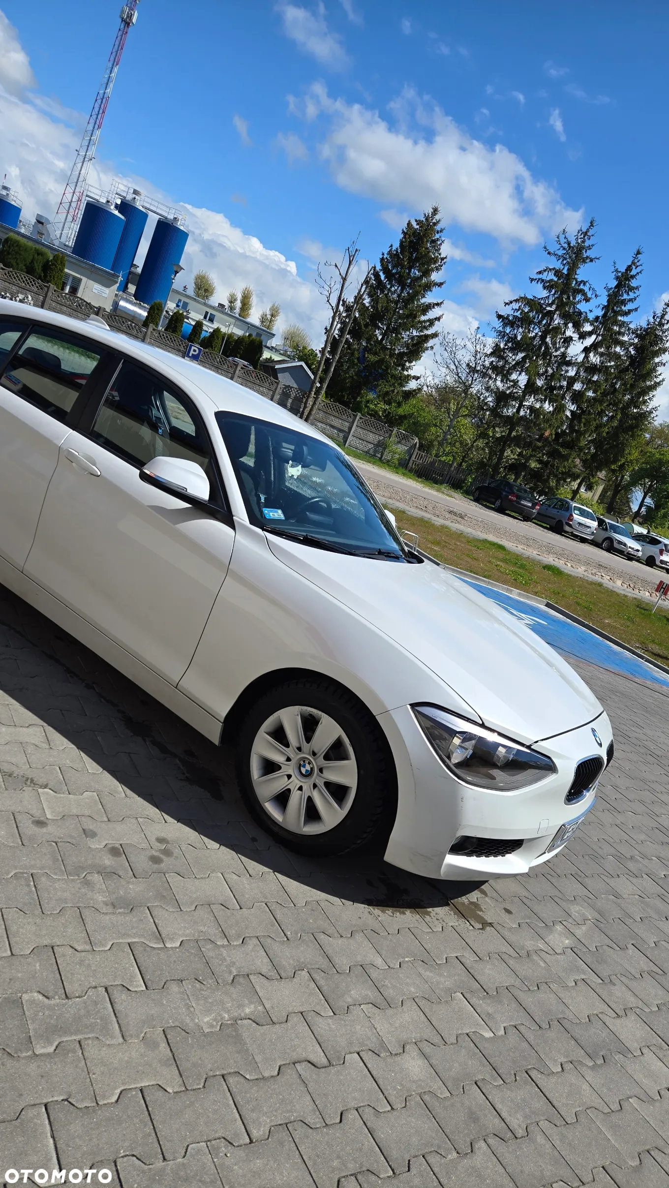 BMW Seria 1 114i - 4